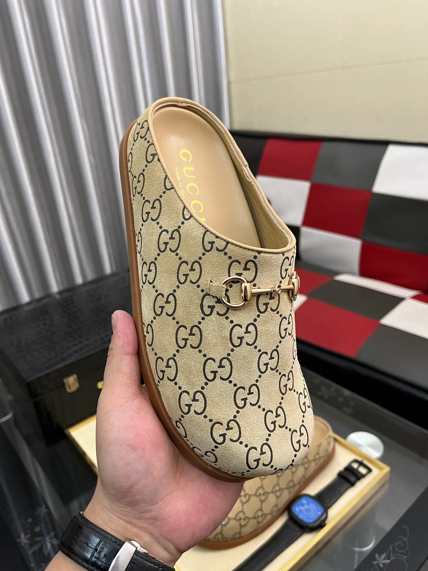Ex-factory price: 438⌚️⌚️[Gucci] 2025 new season half-slip men's shoes, made of Italian imported first-layer frosted cowhide➕sheepskin lining, original hardware buckle, original combination wear-resistant outsole, real shot 🎬 Very comfortable on the feet, size 38-44